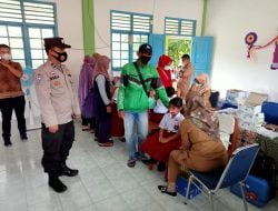 Bhabinkamtibmas Polres Pangkalpinang Monitor Giat Vaksin Anak Di SDN 48