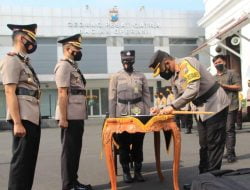 Dalam Semangat Polri Yang Presisi Kapolrestabes Surabaya Lantik 11 Pejabat Baru