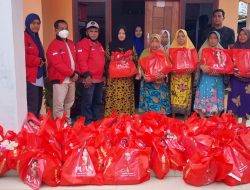 Masyarakat Dolok Batu Nangar Terima Beras Mbak Puan