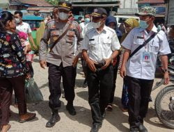 Muspika Sinunukan Lakukan Operasi Pasar