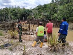 Tak Henti Lakukan Patroli Karhutla Babinsa Terus Berikan Pemahaman Kepada Warga