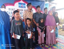 KUMPULKAN KOMUNITAS ABANG BECAK DAN ANAK YATIM PIATU, PARTAI DEMOKRAT ADAKAN BUKBER