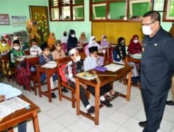 Bupati Sidak PTMT 100% Dibeberapa Sekolah