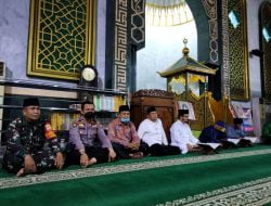 Babinsa Kampung Bandar Mewakili Danramil Hadiri Berbuka Bersama dan Tadarus Akbar Serta Menyantuni Anak Yatim