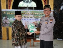 850 Kantong Beras Zakat dari Polres Kebumen Mulai Dibagikan kepada Masyarakat Penerima Zakat