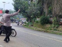 Melaksanakan Strong Point Pagi agar Jalur Lalulintas Lancar di Jalan Raya Pandeglang-Labuan