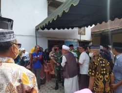 Sampaikan Turut Berduka Cita, Pelda Iskandar Melayat Ke Rumah Tomas Yang Meninggal Dunia