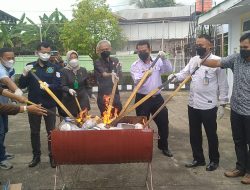 Kejaksaan Negeri Palopo Menggelar Pemusnahan Barang Bukti Tindak Pidana Umum