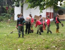 Cegah Penyebaran Covid-19, Koramil 02/Banjarsari Laksanakan Kerja Bakti Bersihkan Lingkungan