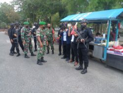 Serma Sarnata Dan Personil Kodim 0301/Pbr Melaksanakan Patroli Sinergitas TNI – POLRI Dengan Personil Brimob Polda Riau