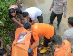 Kabid Humas Polda Jabar : Polisi Lakukan Evakuasi Mayat Pria Di Sungai Citanduy