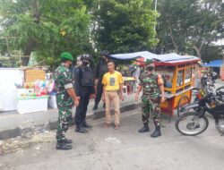 Peltu Yudha Bersama Personel Brimob Melaksanakan Patroli Gabungan dalam Rangka Menjaga Konduktifitas Kamtibmas