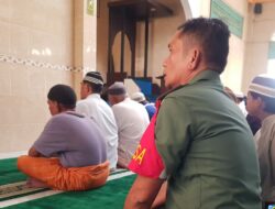 Babinsa Laksanakan Sholat Dzuhur Bersama Warga Binaan