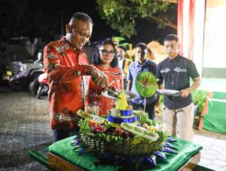 Babinsa Tetap Himbau Pengunjung Kuliner dan Keramaian Di Wilayah Binaannya Untuk Patuhi Prokes