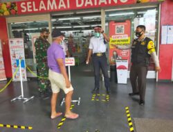 Ada Apa Babinsa Kelurahan Jajar Kunjungi Swalayan Superindo, Ini Jawabannya