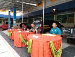 Babinsa Kampung Bandar Pelda Iskandar Jadi Juri Lomba PBB Antar Kelas di SMK Muhammadiyah 1 Pekanbaru