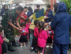 Pacu Semangat Belajar, Babinsa Gandekan Berikan Motivasi Dan Edukasi Kepada PAUD Pratama Bintang