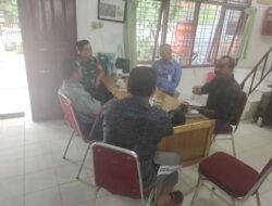 Babinsa Kel. Rintis Menghadiri Rapat Koordinasi Pemilihan dan Pembentukan Petugas Ronda RW 03 