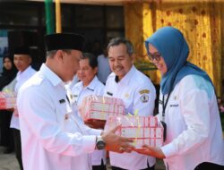 Pj. Bupati Mujiyat: “Launching Gebyar Suara Panting” Gerakan Bersama Pemberian Susu Formula untuk Anak Stunting