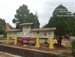 MIRIS !!!, “Bendera Diduga Sudah Usang dan Koyak di Kantor Balai Desa Budi Aji Kecamatan Simpang Pematang Kabupaten Mesuji ?!”