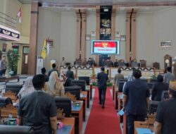 DPRD Kab. Lamtim Rapat Paripurna, Terkait Penyampaian 3 Raperda Tahun 2023