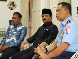 Siaran Pers : Menteri ATR/Kepala BPN Melayat ke Rumah Duka Empat Prajurit yang Gugur dalam Kecelakaan Pesawat Super Tucano