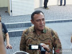 “Ketua KPK Firli Bahuri Tersangka, Diminta Mundur dan Terancam Hukuman Seumur Hidup ?!”