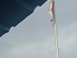 “Bendera Merah Putih Sobek Dikibarkan. Didepan Kantor DISHUB Kota Pangkal Pinang ?!”