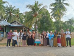 Berbagi Berkah Ramadhan SMKS Teknologi Informatika Lohia Berbagi Takjil Kepada Masyarakat