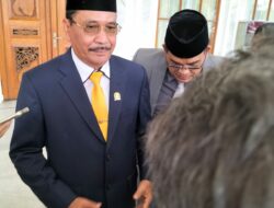 H. SUPYAN, HK SEKRETARIS PARTAI GOLKAR KALSEL GELAR JUMPA PERS BOCORKAN NAMA – NAMA BALON GUBERNUR DAN BUPATI/WALIKOTA SE-PROPINSI KALSEL