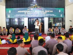 Tingkatkan Iman dan Taqwa Polres Pelabuhan Tanjung Perak Peringati Nuzulul Qur’an.