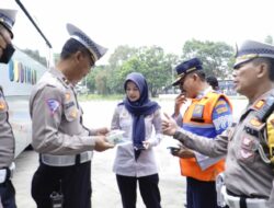 Sebanyak 15 Bus Dicek Dalam Kegiatan Ramp Check oleh Sat Lantas Polres Banjar dan Dishub Kota Banjar