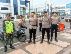Personel Polres Banjar Patroli Jalan Kaki ke Perbankan dan Pusat Keramaian