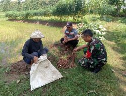 Komunikasi Sosial Dilakukan Babinsa Dimanapun Dan Siapapun