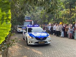 Wakili Kapolres Purwakarta, Kompol Dandan Nugraha Gaos Hadiri Pelepasan Jemaah Haji