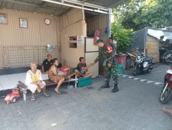 Jalin Silaturahmi Dan Interaksi, Babinsa Koramil 05/Pasar Kliwon Rutin Sambang Warga