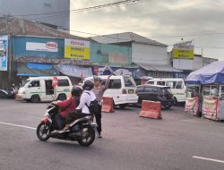 Maksimalkan Pelayanan Prima Sat Lantas Polsek Pataruman Lakukan Gatur Pagi di Perempatan Pasar Banjar