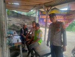 Unit Patroli Polsek Pataruman Ciptakan Keamanan dan Ketertiban di Warung Kopi.