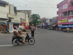 Maksimalkan Pelayanan Prima Sat Lantas Polsek Pataruman Lakukan Gatur Pagi di Perempatan Pasar Banjar