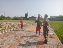 Sukseskan Ketahanan Pangan, Babinsa Banyuanyar Berikan Edukasi Dan Pendampingan Kepada Petani