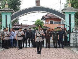 Kapolres Serdang Bedagai Beserta Jajaran Melaksanakan Ziarah dan Tabur Bunga di Taman Makam Bahagia Kota Tebing Tinggi