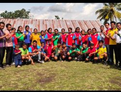 Sekolah SMK Pelita Ole Milla Desa Reda Pada Bersama Babinsa Koramil 1629-01 Memberikan Pembekalan Kepada Murid Baru