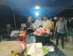 Hendra Hemeto Sambangi Dapur Umum Korban Banjir Pentadio Barat dan Serahkan Bantuan Bahan Makanan.