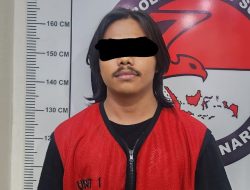 Grebeg Rumah Di Jalan Jetis,  Satresnarkoba Polrestabes Surabaya Amankan Narkotika Jenis Ganja Dengan Berat Total ± 141,469 Gram