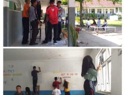 Dengan Merajut Solidaritas HUT RI Ke-79 Kepsek SMKN 1 Jhosep Tarigan S.Pd Adakan Lomba Menghias Ruang Kelas.