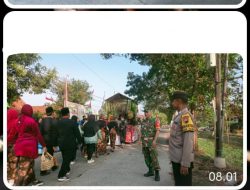 Babinsa Dan Bhabinkamtibmas Sambi Kawal Karnaval Semarakkan HUT RI Ke-79