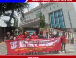 “Relawan RJM Bersama Masyarakat Jember Demo di Kejati Surabaya, Tuntut Kejelasan Dugaan Korupsi Asset Tanah ?!”