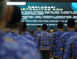 Para ASN Pemkab Bandung Laksanakan Deklarasi dan Penandatanganan Netralitas Pada Pilkada Serentak 2024