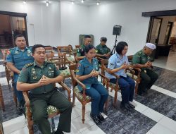 Doa Bersama TNI: Momen Spiritual Peringati HUT ke-79 di Surabaya.