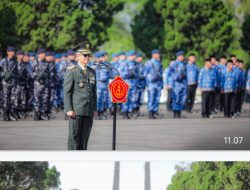 Penjabat Wali Kota Bandung Ucapkan Selamat HUT TNI ke-79 pada Ziarah Nasional di Taman Makam Pahlawan Cikutra.